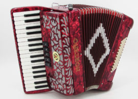 Acordeon Marca Norteño 34 Teclas 5 Registros Rojo