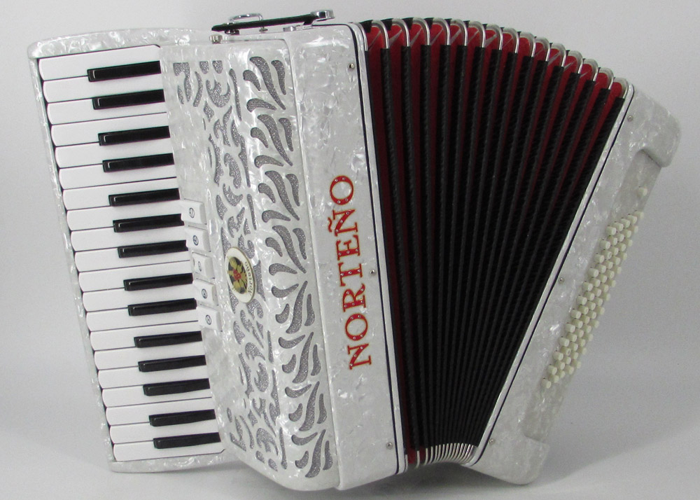 Acordeon Marca Norteño 34 Teclas 5 Registros Blanco