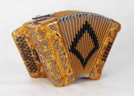 Acordeon Marca Norteño 3 Registros Oro/Sol Negro