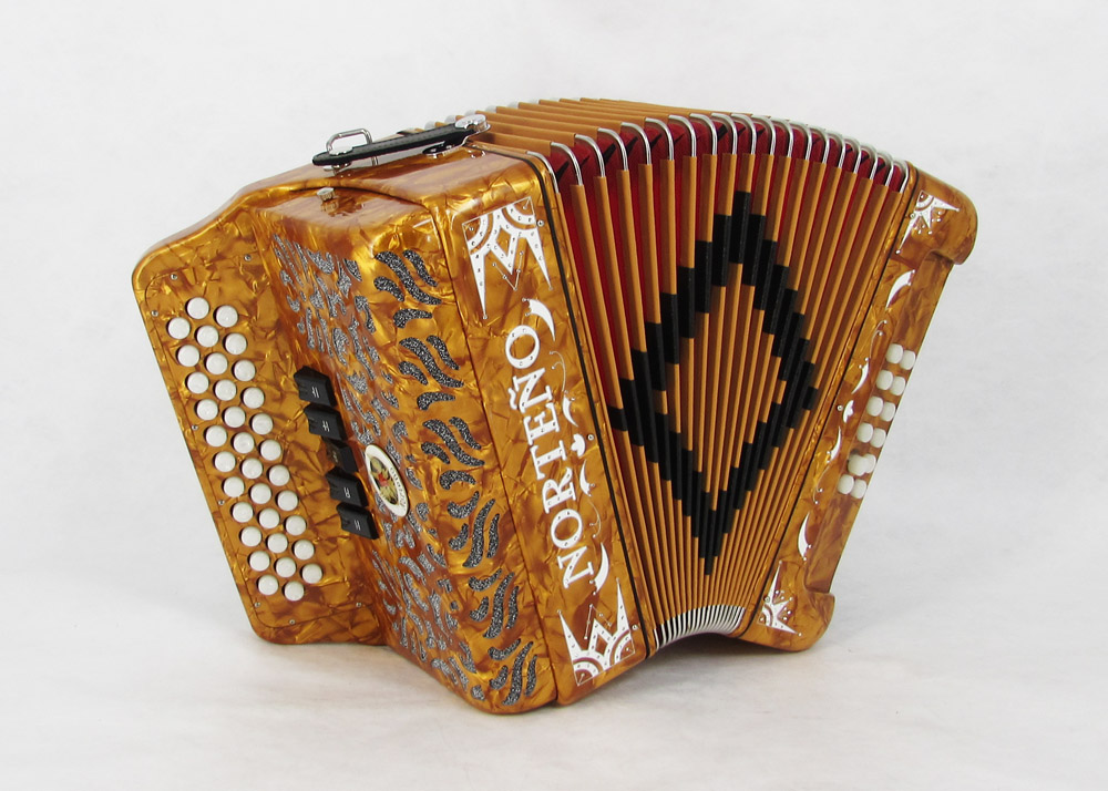 Acordeon Marca Norteño 5 Registros Color Oro / Euro Blanco