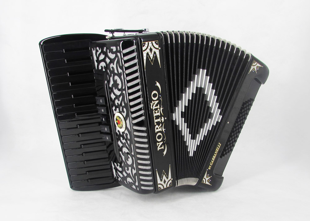 Acordeon Marca Norteño 34 Teclas 5 Registros Negro/ Euro Plateado