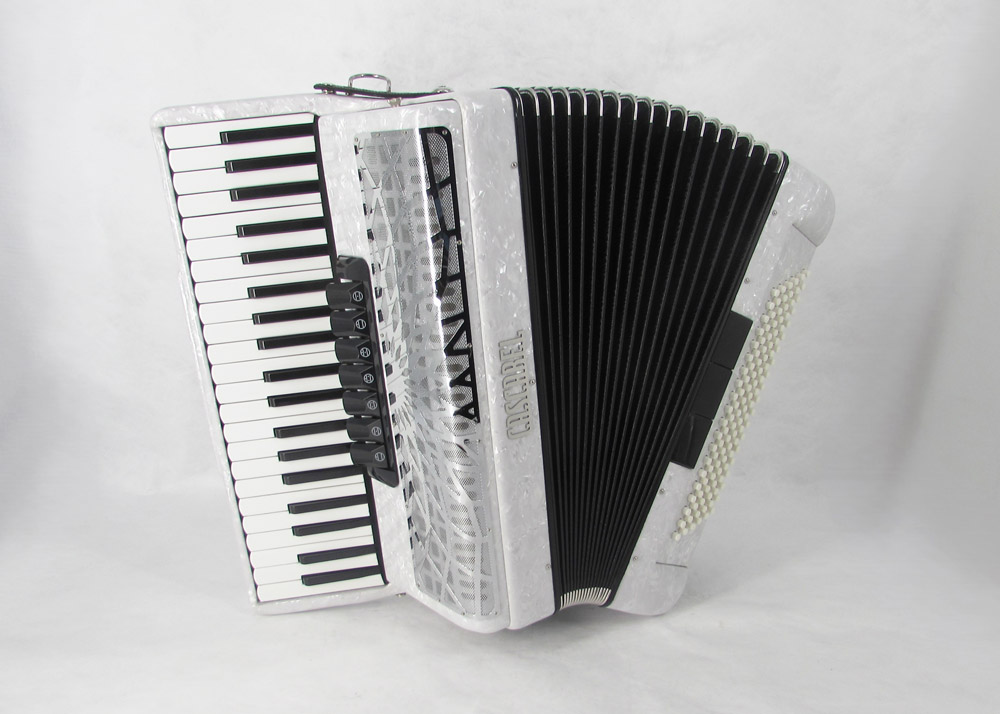 Acordeon Marca Cascabel-Blanco 41 Teclas 7 Registros